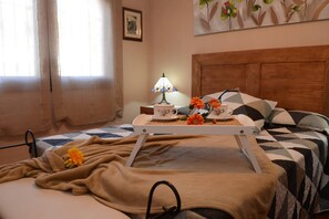 5 bedrooms, iron/ironing board, WiFi, bed sheets - Villa Balneari Resort Casa Vacances Per Famílies Chalet Casa Rural (Rustical Balnearió)
