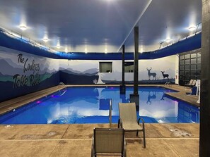 Innenpool, beheizter Pool