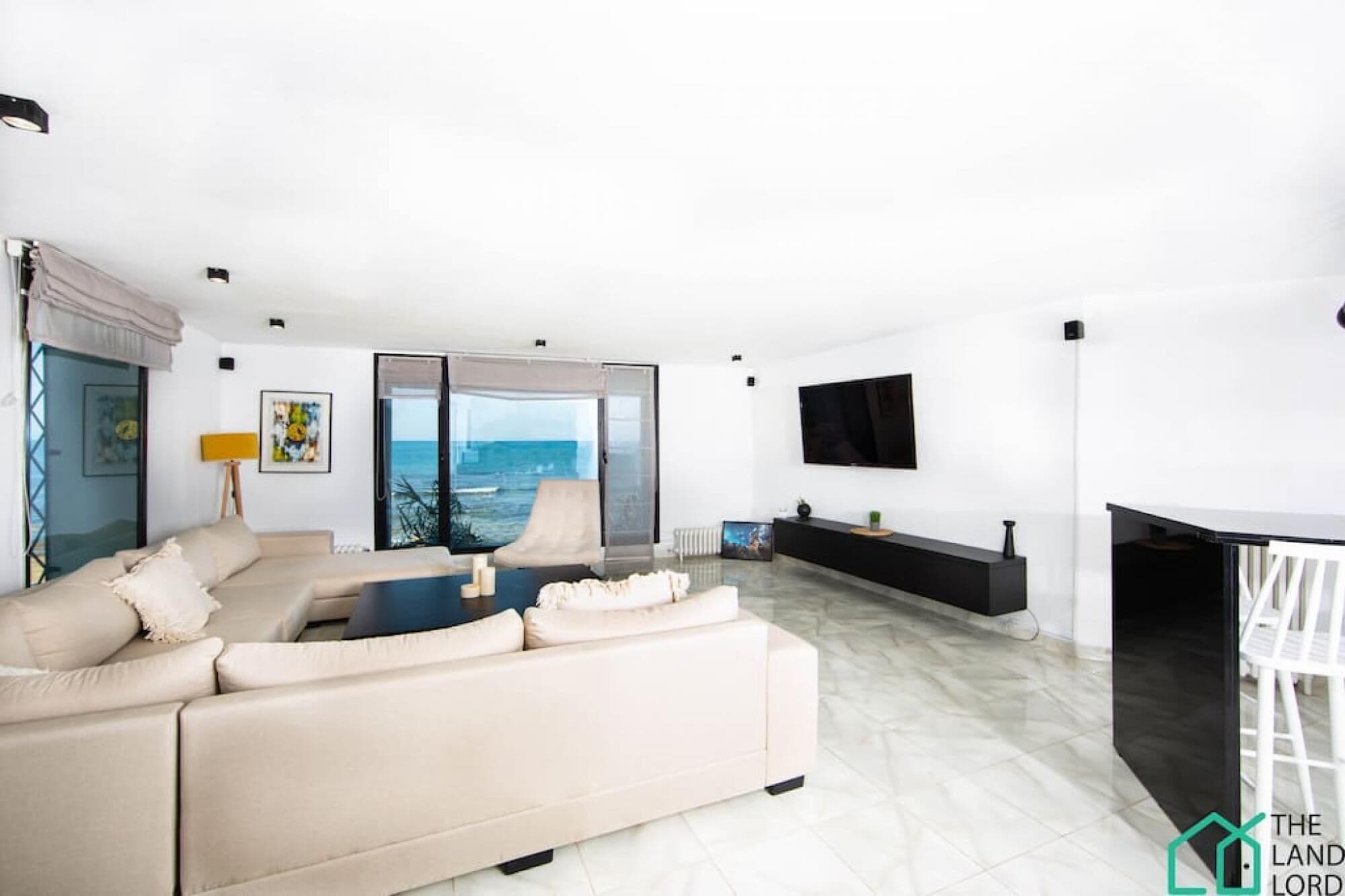 Les Pieds Dans l Eau Apt de Luxe Avec vue sur mer