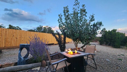 35' RV- Glamping |Firepit |Private| 15min to Plaza