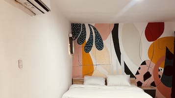 2 sovrum, skrivbord, strykjärn/strykbräda och gratis wi-fi