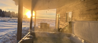 New Luxury Cabin, Hot Tub, Teton Views - 4 Full Bath, Huge Family Room