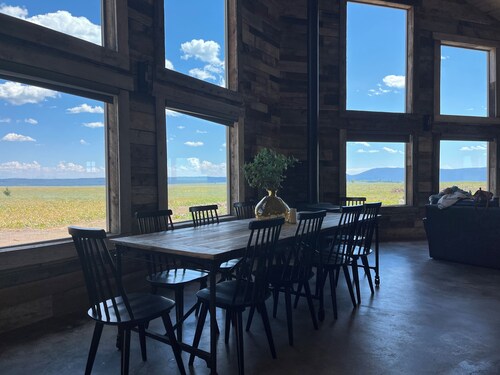 New Luxury Cabin, Hot Tub, Teton Views - 4 Full Bath, Huge Family Room