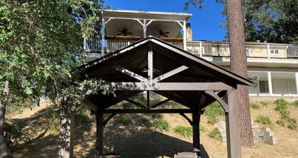 Creekside Dream - Dog Friendly/Game Room/Sleeps 12