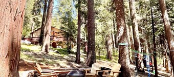 FirePit~Horseshoes~King Beds~Near Lake, Wine, Snow
