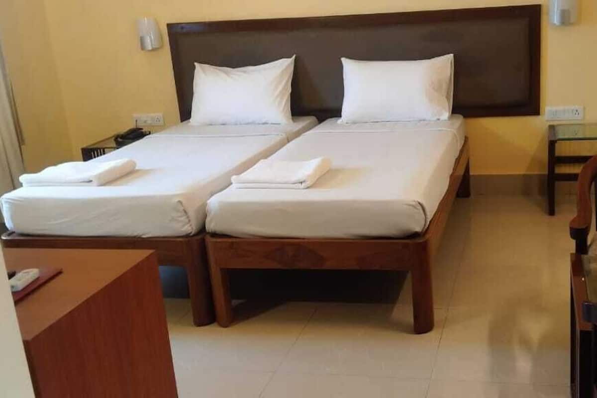 Deluxe Double Room | Free WiFi