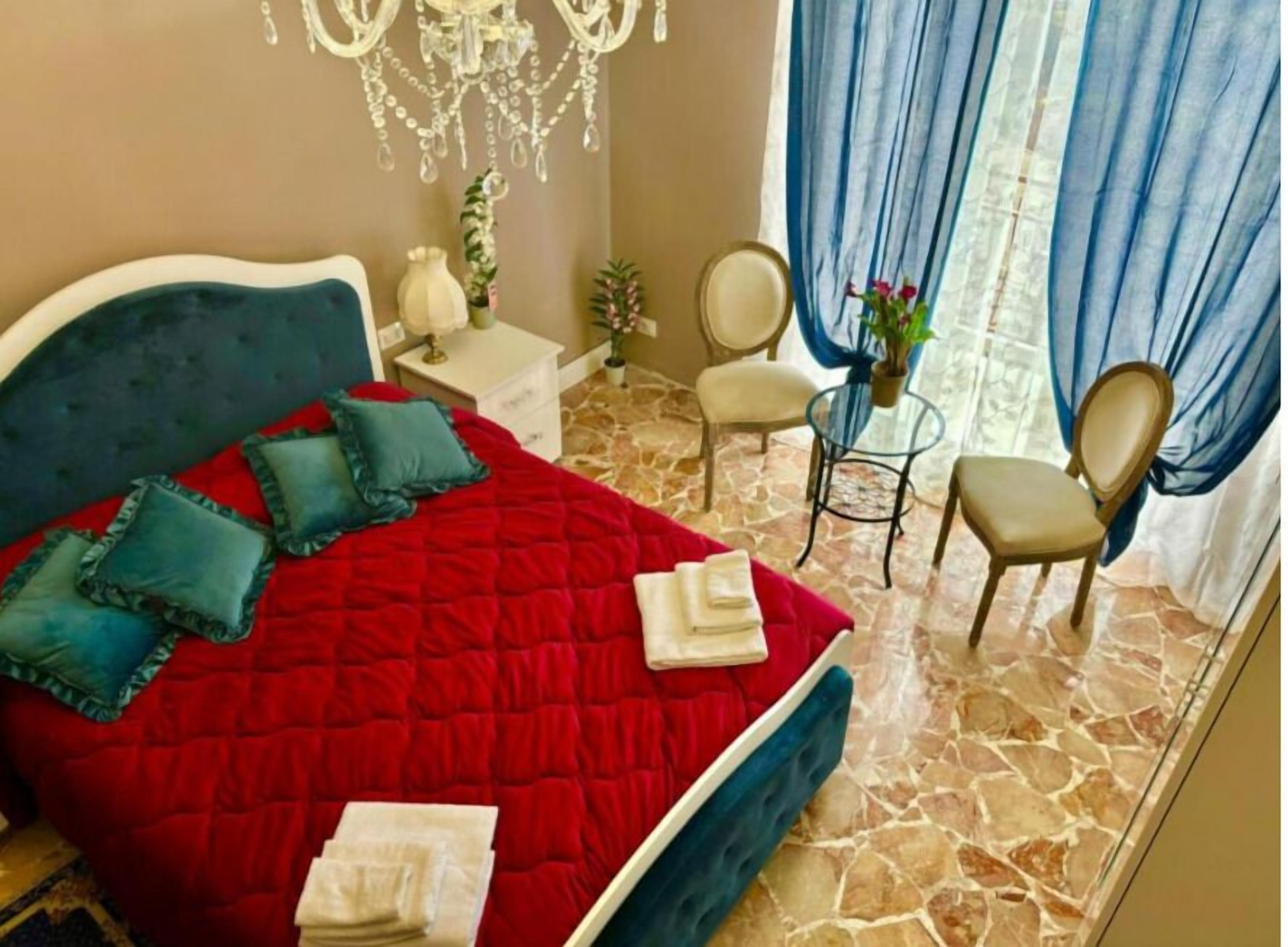 Rom – classic, flere senger, privat bad, dalutsikt | Wi-fi (inkludert)