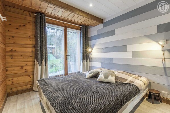 3 Schlafzimmer, Bügeleisen/Bügelbrett, Reisekinderbett, kostenloses WLAN