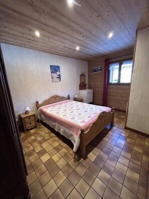 2 bedrooms, iron/ironing board, travel cot - LA Barmette - Valloire (VALLOIRE)