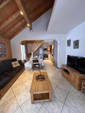 TV, DVD player, stereo