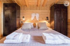 4 Schlafzimmer, Bügeleisen/Bügelbrett, Reisekinderbett, kostenloses WLAN