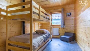 3 chambres, fer et planche Ă repasser, lit parapluie, Wi-Fi gratuit