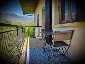 Outdoor dining - Gaia - Grignon - Gîte (GRIGNON)