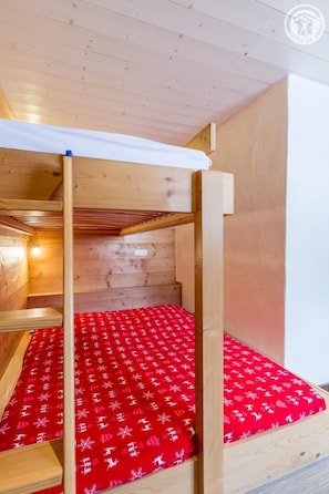 1 Schlafzimmer, Bügeleisen/Bügelbrett, kostenloses WLAN