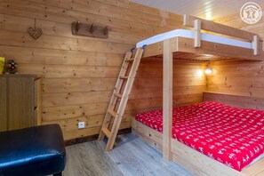 1 Schlafzimmer, Bügeleisen/Bügelbrett, kostenloses WLAN