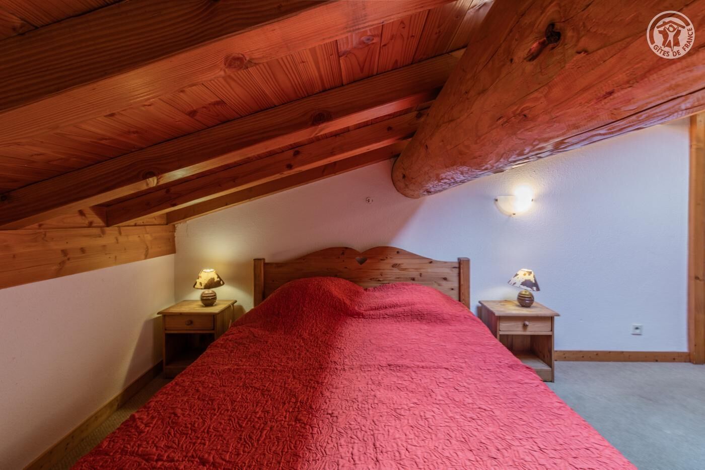 3 chambres, fer et planche à repasser, lit parapluie, Wi-Fi gratuit