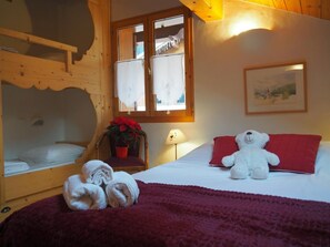 3 Schlafzimmer, Bügeleisen/Bügelbrett, Reisekinderbett, kostenloses WLAN