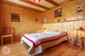 2 camere, ferro/asse da stiro, culla da viaggio