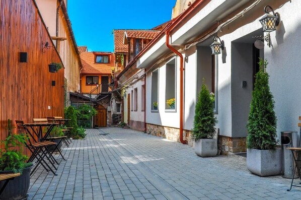 Property grounds - Dallure House Boutique Brasov (Brasov)