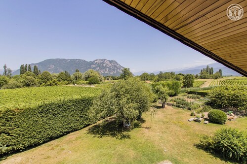 LE LAC BLEU - LES MARCHES