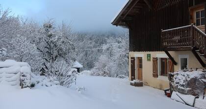 LE Petit Nicolas - St-nicolas-la-chapelle