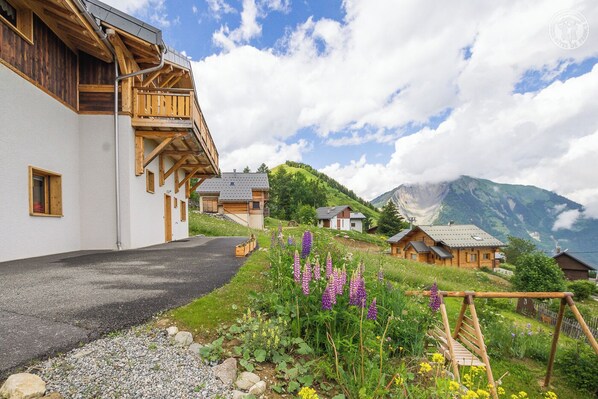 Property grounds - Chalet DES Coeurs - Albiez Montrond (ALBIEZ MONTROND)