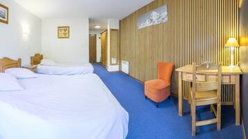 8 bedrooms, iron/ironing board, travel crib, free WiFi