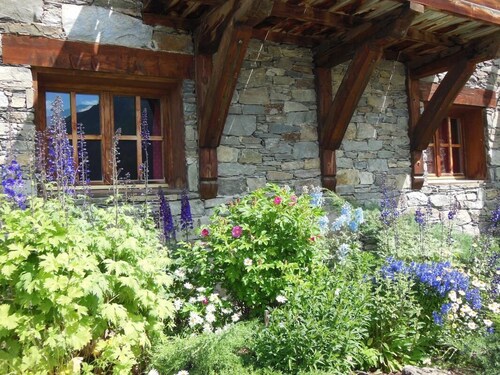 CHALET BELLACOMBA-LA LOUIE