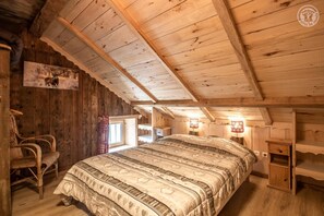 3 chambres, fer et planche à repasser, lit parapluie, Wi-Fi gratuit