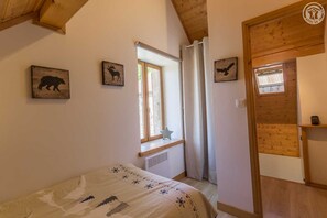 2 sovrum, strykjärn/strykbräda, resesäng och gratis wi-fi