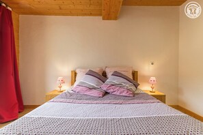 2 Schlafzimmer, Bügeleisen/Bügelbrett, Reisekinderbett, kostenloses WLAN