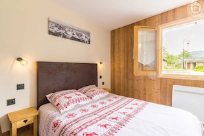 2 sovrum, strykjärn/strykbräda, resesäng och gratis wi-fi