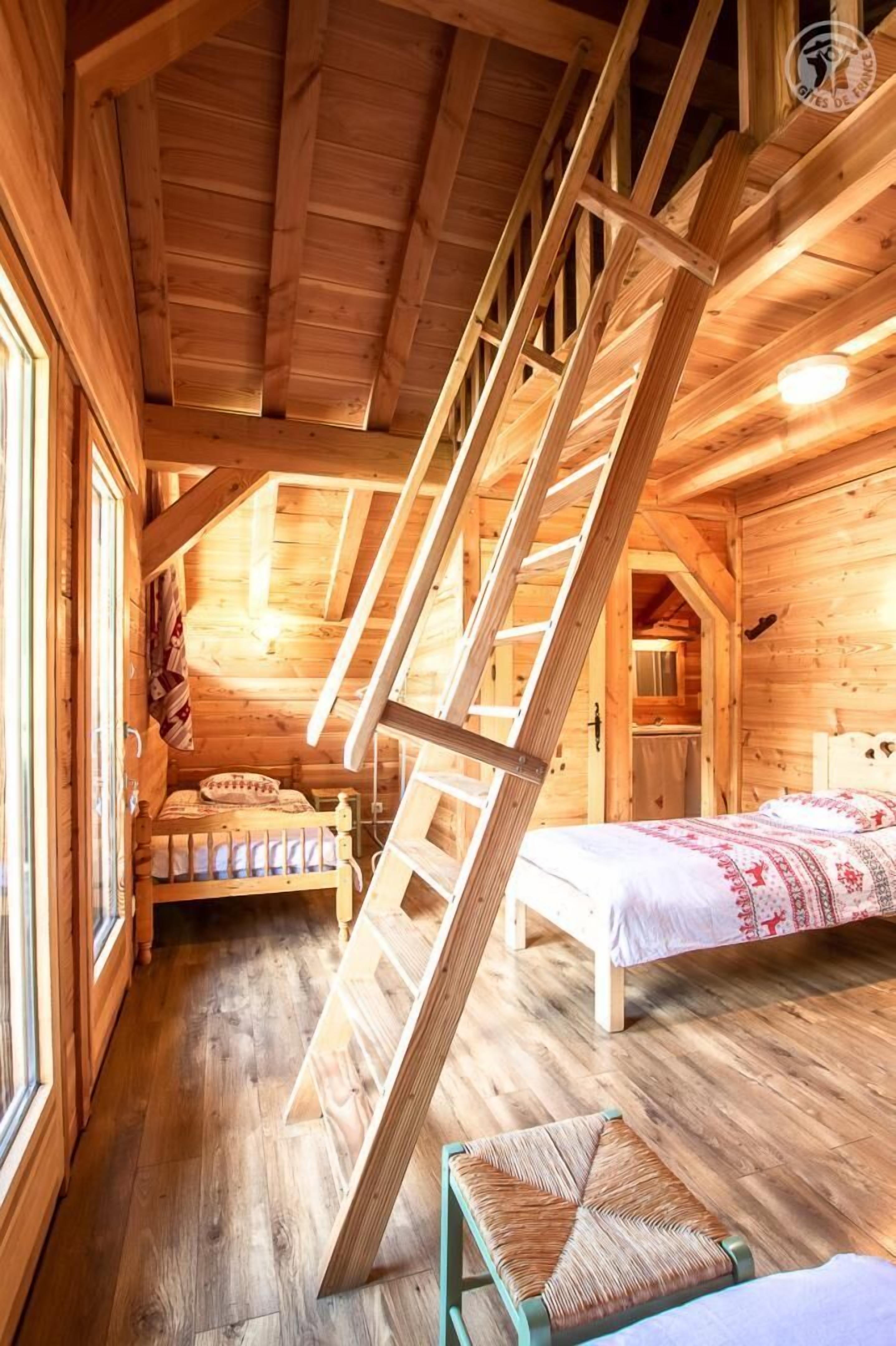 3 chambres, fer et planche à repasser, lit parapluie, draps fournis