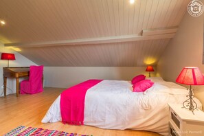 5 bedrooms, iron/ironing board, travel crib, free WiFi