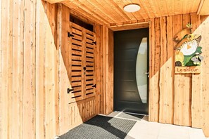 Exterior detail - LE Skieur - LA Feclaz-les-deserts (LA FECLAZ-LES-DESERTS)