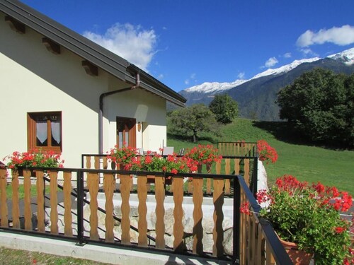 LE CHAMOIS - SAINT GEORGES DES HURTIERES