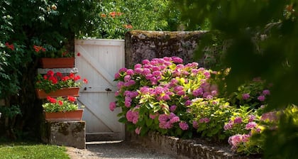 Manoir DE Menabrea - St-cassin