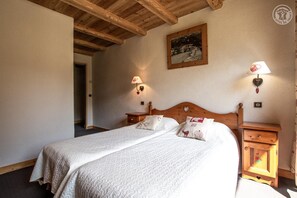 4 bedrooms, iron/ironing board, travel cot, free WiFi - LA Pastourelle 2 - Bonneval SUR ARC (BONNEVAL SUR ARC)