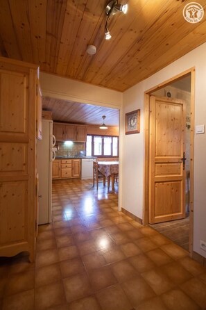 Interior - LA Chible - Montricher Albanne (MONTRICHER ALBANNE)