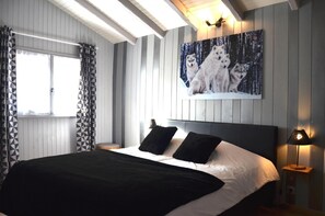 6 Schlafzimmer, Bügeleisen/Bügelbrett, Reisekinderbett, kostenloses WLAN