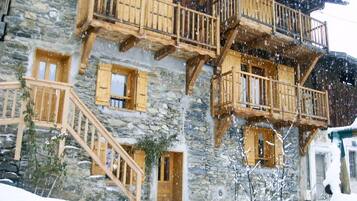 DĂ©tail de lâextĂ©rieur