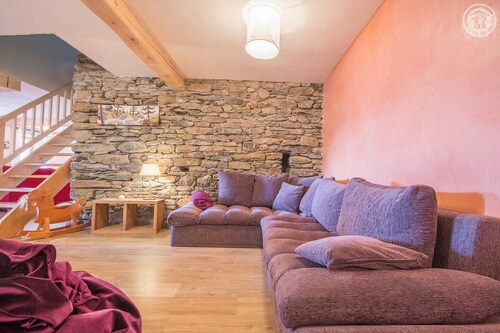 VERSAYA - BOURG SAINT MAURICE