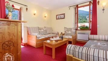 3 camere, ferro/asse da stiro, culla da viaggio, Wi-Fi gratuito