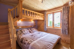 3 camere, ferro/asse da stiro, culla da viaggio, Wi-Fi gratuito