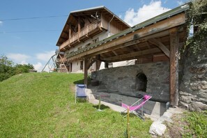 Property grounds - LA Grange A Baptiste (BEAUFORT-ARECHES)