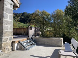 Terrace/patio - Chalet LE Char - Gite "LE Plan" (LA GIETTAZ)