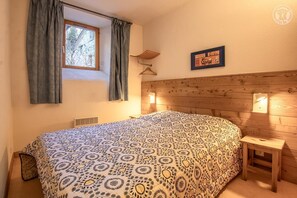 3 bedrooms, iron/ironing board, travel crib, free WiFi - LA Pastorale - LE Genepi (VAL-CENIS)