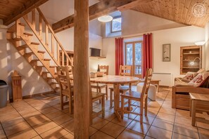 Dining - LA Pastorale - LE Genepi (VAL-CENIS)