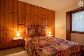 2 sovrum, strykjärn/strykbräda, resesäng och gratis wi-fi