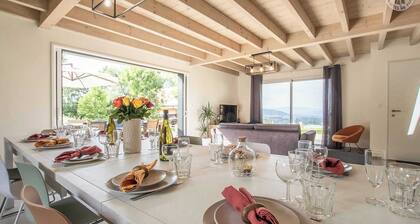 LES Balcons DE LA Charve